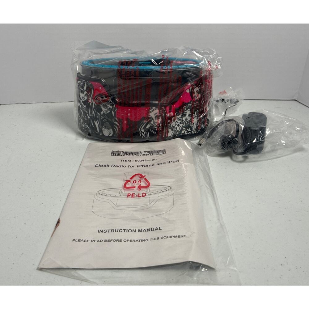 Monster High iPod Clock Radio Dock 50248C-IPH